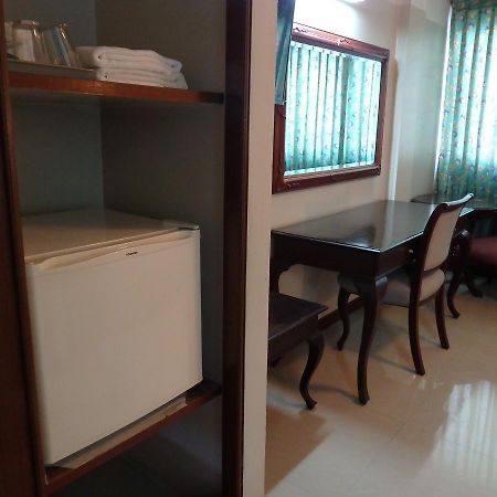 Sakol Hotel Nakhonratchasima Zewnętrze zdjęcie